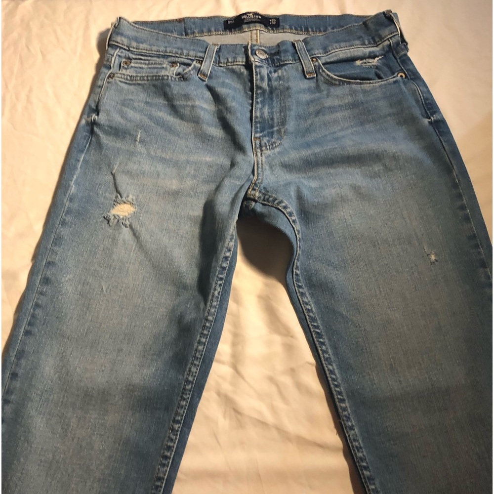Blue Hollister Jeans Epic Flex Slim Straight.
